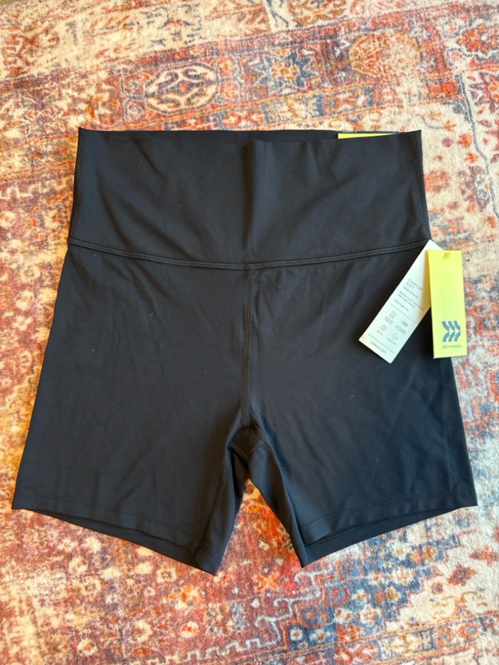 All In Motion Everyday Soft Biker Shorts Black 6” High Rise Size L - NWT